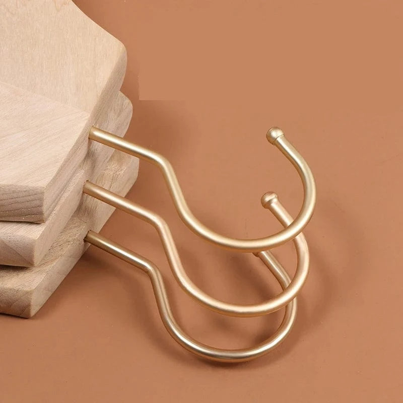 Cintres Bois de Camphre – Lot de 2 | Cintrélia Bois / Lot de 2