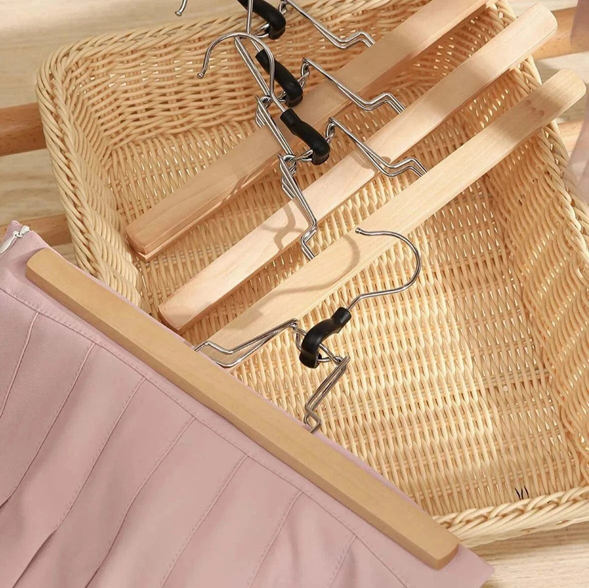 Cintres en Bois pour Pantalons et Jupes | Cintrélia