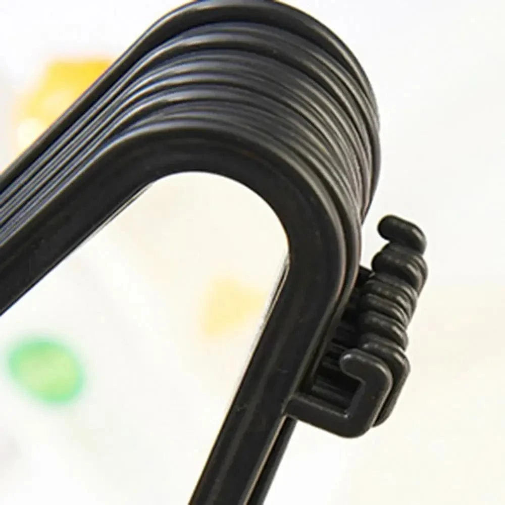 Lot de 10 Cintres en Plastique Antidérapants | Cintrélia Noir / Lot de 10