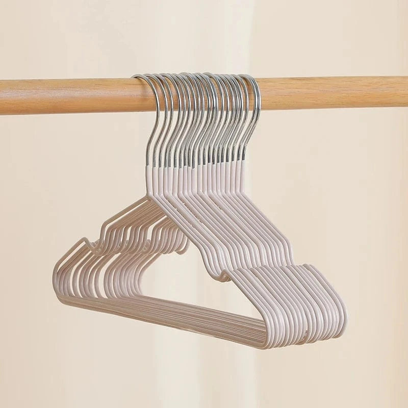 Cintres Bébé Antiglisse – Lot de 10 | Cintrélia Beige / Lot de 10